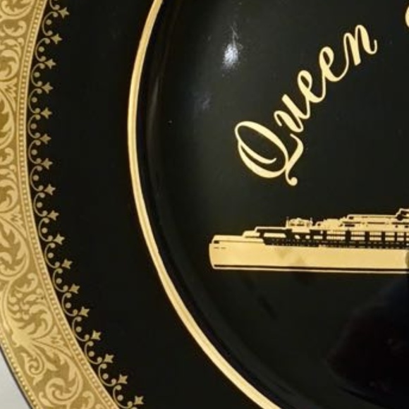 Vintage French Limoges, 22k Gold Queen Elizabeth 2 - Picture 8 of 8